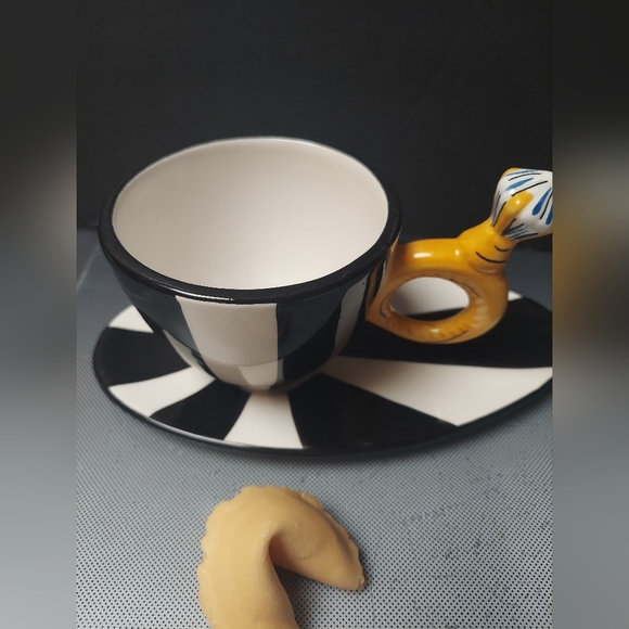 Cocktail cuties colorful cup saucer black white hand painted - Picture 4 of 5